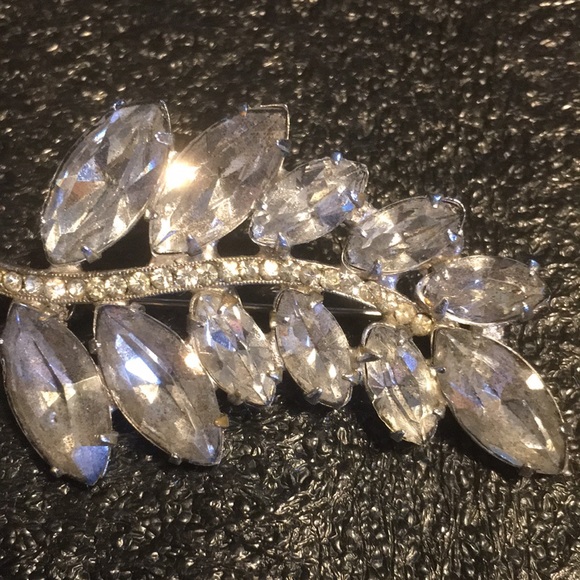 VTG Kramer New York Clear Marquis Rhinestone Pave Silver Brooch Pin Signed - Picture 10 of 16